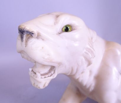 null Sculpture: alabaster -Roaring Tiger- signed ROMANI Professor Firenze (Italia)...
