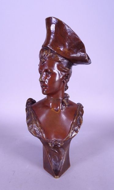 null Sculpture: bronze -Buste de jeune femme au chapeau- cachet de fondeur Société...
