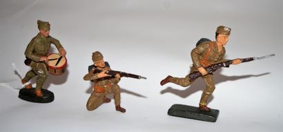 null LINEOL (2) ELASTOLIN(1): Spain, 3 Franquist soldiers in action: one beating...