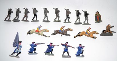 null Flat and semi round metal figures: 19 figures including 3 jockeys in Heyde ...