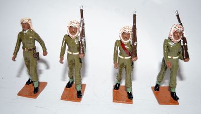 null U.K. production: Jordanian army, neatly made in metal: 4 riders, 4 dromedaries,...