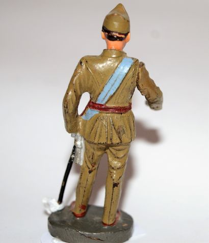 null ELASTOLIN: General Franco, version with porcelain head. Very good condition....
