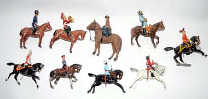 null U.K. manufacture: art figures: a representation of Queen Elizabeth 2 on horseback...