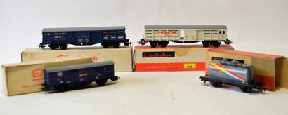 null ELECTROTREN (4) : boxed cars : very good condition (boxes faded) 2x 4-axis cars...