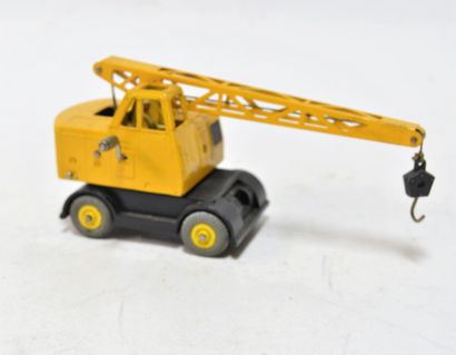 null DINKY 571, Coles Mobile crane, yellow, almost new in box