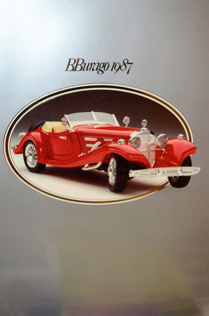null Important lot of car/miniature catalogues/magazines including:

-Bburago from...