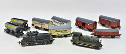 null FLEISCHMANN (10) locos et wagons

- 2 locodiesel de manoeuvre

- 8x wagons marchandises,...