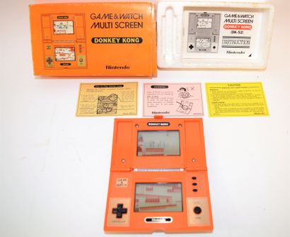 GAME&WATCH multiscreen: Donkey Kong, in its...