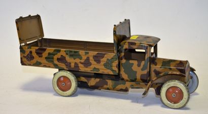 null TIPP&CO, camion benne militaire, sans bâche, tôle lithographiée couleur camouflage,...