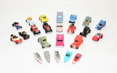 null Set of 23 micro-machines, including 5 boats. plastic and metal.
