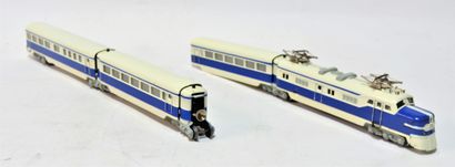 null MÄRKLIN (3) ST 800, vert, bleu et rouge, en 4 élements :

- ST800 G & ST800M/...