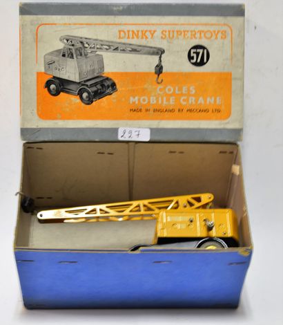 null DINKY 571, Coles Mobile crane, yellow, almost new in box
