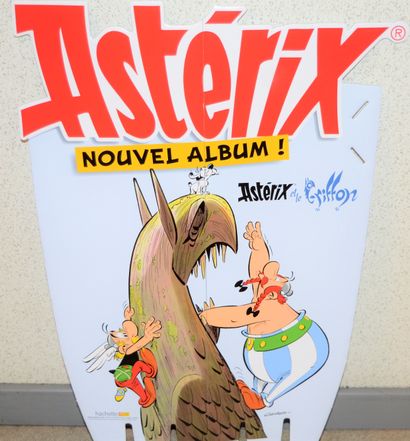 null ASTERIX: POS (point of sale advertising) + window kit of the latest album "Asterix...