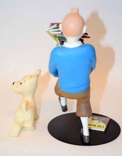 null Editions Hergé/Moulinsart - Les images mythiques- 1318 sculpture Tintin tenant...