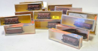 null ROCO "N" (21) various freight cars, good condition in box (EB)
