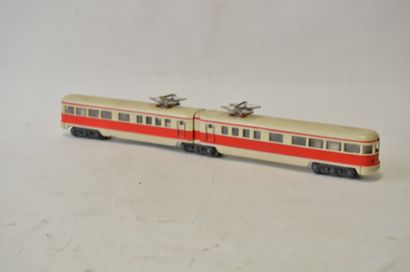 null MÄRKLIN DT800/1, (1950) 1st or 2nd version, railcar in two parts, pantos with...
