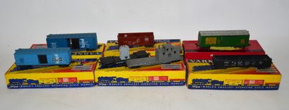 null VARNEY model railway kits, (12) assembled cars, in original boxes (no guarantee...