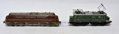null FLEISCHMANN (2)

- Danish Railways (E) burgundy CC diesel loco in working order...