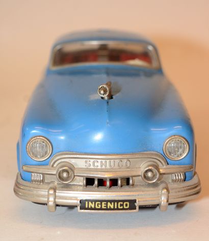 null SCHUCO ingenico 5311 SB, limousine bleue en boîte avec accessoires. Longueur...