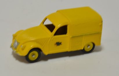 Dinky DINKY 560 fourgonnette postale 2 CV Citroën, jaune (MB)