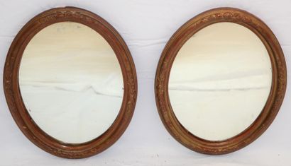 2 miroirs de forme ovale, encadrement en...