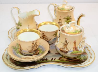 null Coffee service head to head in porcelain of Paris, 8 pieces. (accidents).