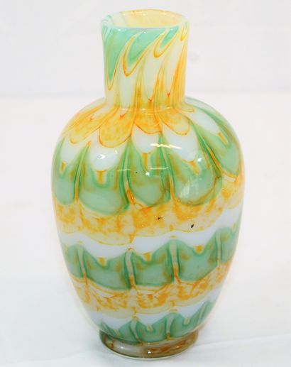 null Barovier and Toso: vase in multilayer glass of Murano, height: 16 cm.