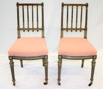 2 chaises Napoléon III, pieds antérieurs...