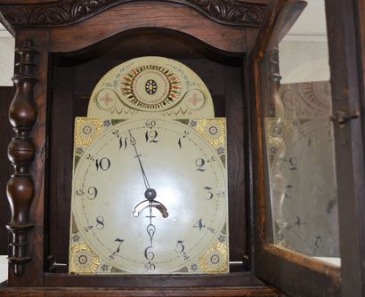 null Breton clock in blackened chestnut, with its weight and balance. Dimensions:...