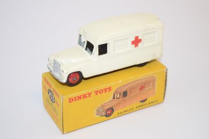 DINKY TOYS 253: Ambulance Daimler, sans vitre,...