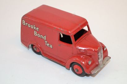 null DINKY TOYS 455: Trojan "Brooke Bond Tea".