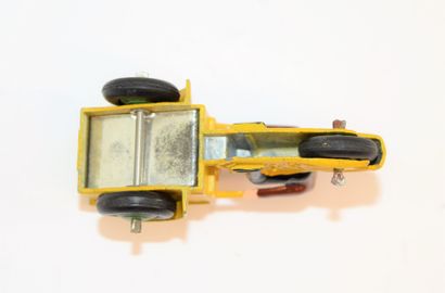 null DINKY TOYS N°14 A Triporteur modèle 1950/1952, jaune avec jantes vertes. MI...