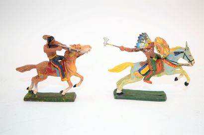 null LINEOL (x2) & ELASTOLIN (x4): 6 guerriers indiens à cheval en composition. Bon...