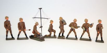 null LINEOL (8): groupe de 8 figurines en composition, soldats Belge, artillerie...