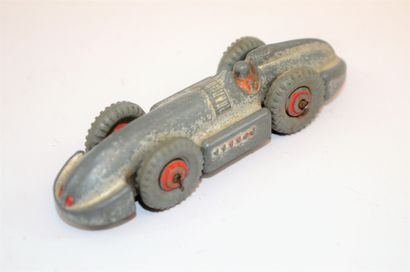 DINKY TOYS 23 E: Speed of the wind racing...