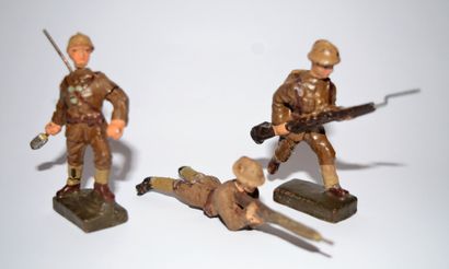 null ELASTOLIN/LINEOL: 9 figurines en composition de soldats Belges au feu/au défilé....
