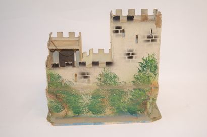 null N.B (Nazaire Beeusaert): Château-fort médiéval en carton et composition, années...