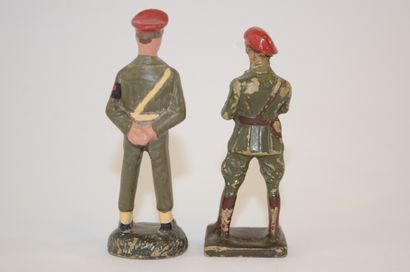 null DURSO: 2 figurines en composition de l'armée Belge, un officier des paras et...