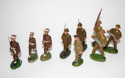 SOLIDO (Belgique, après 1945): 9 figurines...