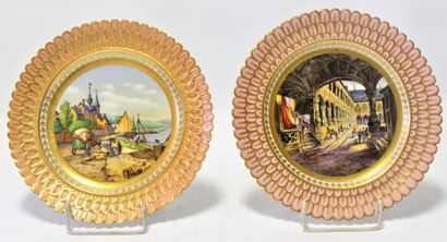  2ème manufacture d'Ixelles, époque Vve Vermeren Coché (1869-1901) paire d'assiettes...