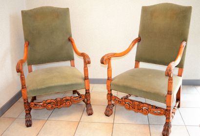 null Pair of Louis XIV style armchairs in natural wood covered with velvet. Curved...