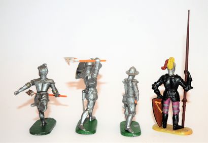ELASTOLIN ELASTOLIN Soft plastic, Middle Ages: 4 men-at-arms, 3 of them in combat....