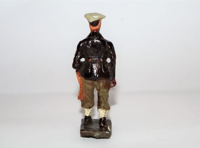 DURSO DURSO : 1 figurine de personnage civil en composition. Circa 1940. Bon état,...