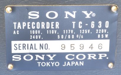 null STEREO SONY - Noire & Métalisée
Référence: 95640
220 Volts
SONY Corp, Japon
Recorder...