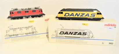 MARKLIN MÄRKLIN (2) Swiss engine
- 3453 (1995) BB, 460 series Re 4/4 in yellow "DANZAS",...