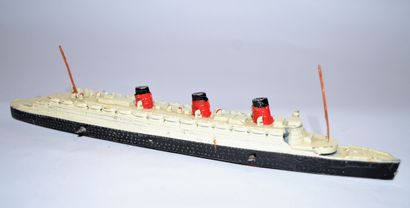 DINKY DINKY TOYS 52 : Paquebot "Queen Mary" de la Cunard - White Star N° 534, en...