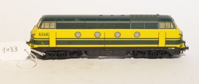 ROCO ROCO loco diesel belge, BB 6246 verte et jaune bel état, 12 volts cc