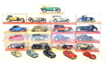 SOLIDO SOLIDO (23) 1/43 cars mainly year 20/30, 19x boxed
Fiat Abarth - Porsche spyder...