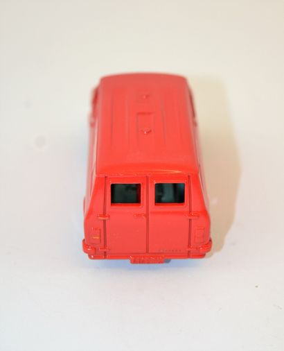 DINKY DINKY TOYS 410: Bedford Royal Mail Van. In box with window.