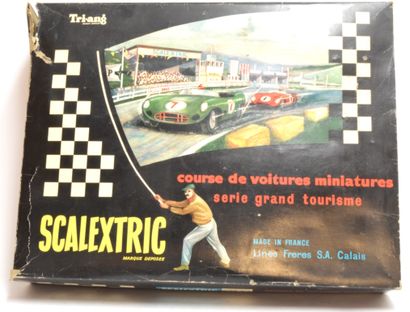SCALEXTRIX SCALEXTRIX Type CM33, France, Lines frères S.A. Calais, boîte avec circuit,...